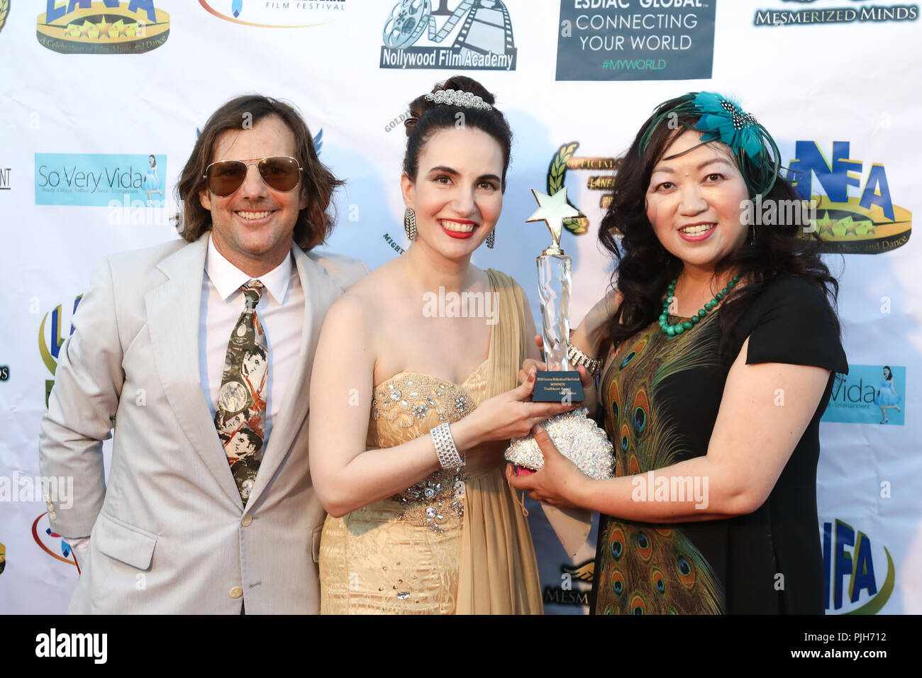 Tapis rouge à la 6e L​ANFA International Film Festival, qui a eu lieu au Miracle Theatre à Inglewood, Californie. Avec : David Lockhart, Vida Ghaffari, Lynn Tang Où : Inglewood, California, United States Quand : 05 août 2018 Credit : Sheri Determan/WENN.com Banque D'Images