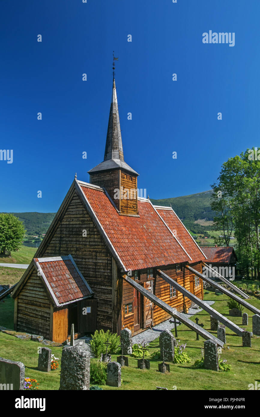 Église Rodven, la Norvège. Banque D'Images