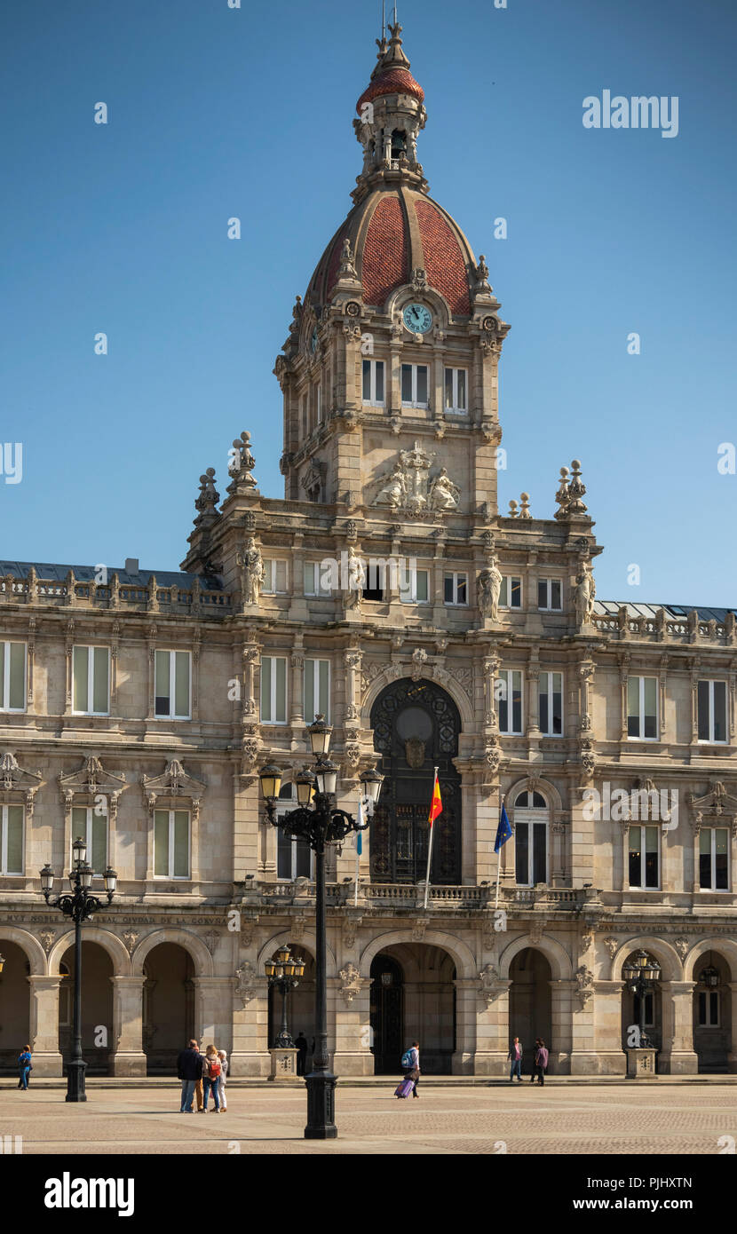 L'Espagne, la Galice, La Corogne, Praza de Maria Pita, Maria Pita square, Concello da Coruña, hôtel de ville Banque D'Images