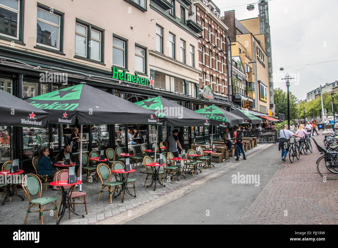 Le Grand Café Heineken Hoek à Amsterdam aux Pays-Bas 2018 Photo Stock -  Alamy
