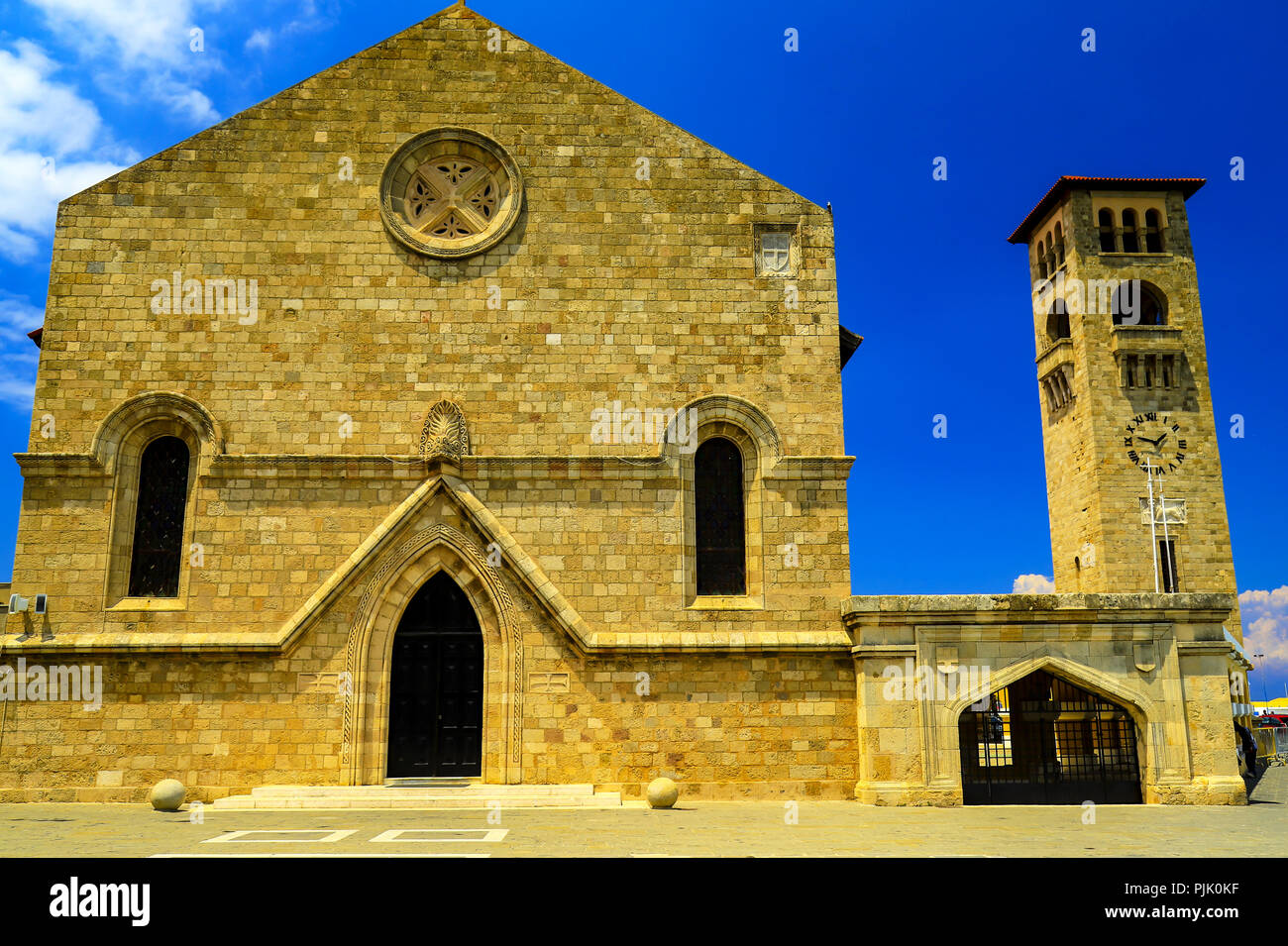 L'Église Orthodoxe médiévale de l'Annonciation de la Sainte Vierge, Rhodes, Grèce - un bel endroit pour faire des excursions, voyages, loisirs Banque D'Images