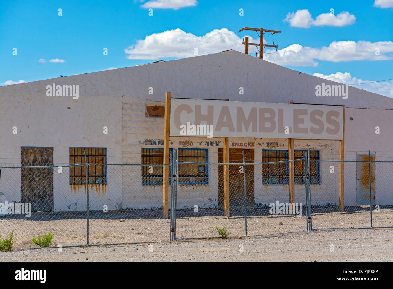 Désert de Mojave, Californie, Comté de San Bernardino, l'historique Route 66, Chambless Store, actuellement hors de l'entreprise Banque D'Images