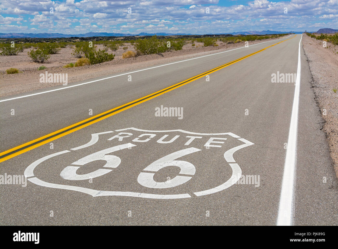 Désert de Mojave, Californie, Comté de San Bernardino, l'historique Route 66, près de Amboy Banque D'Images