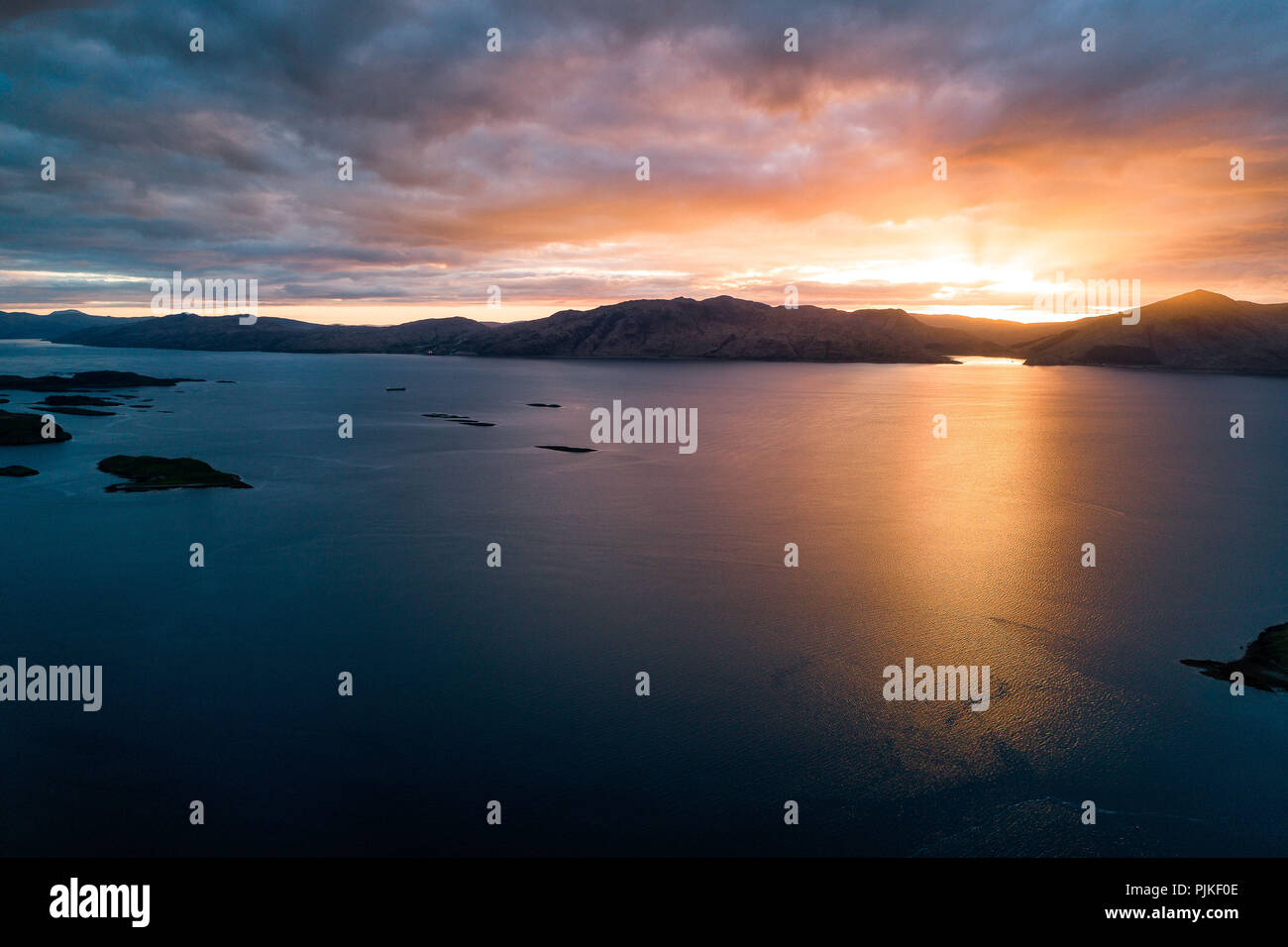 Le coucher de soleil sur le Loch Linnhe Banque D'Images