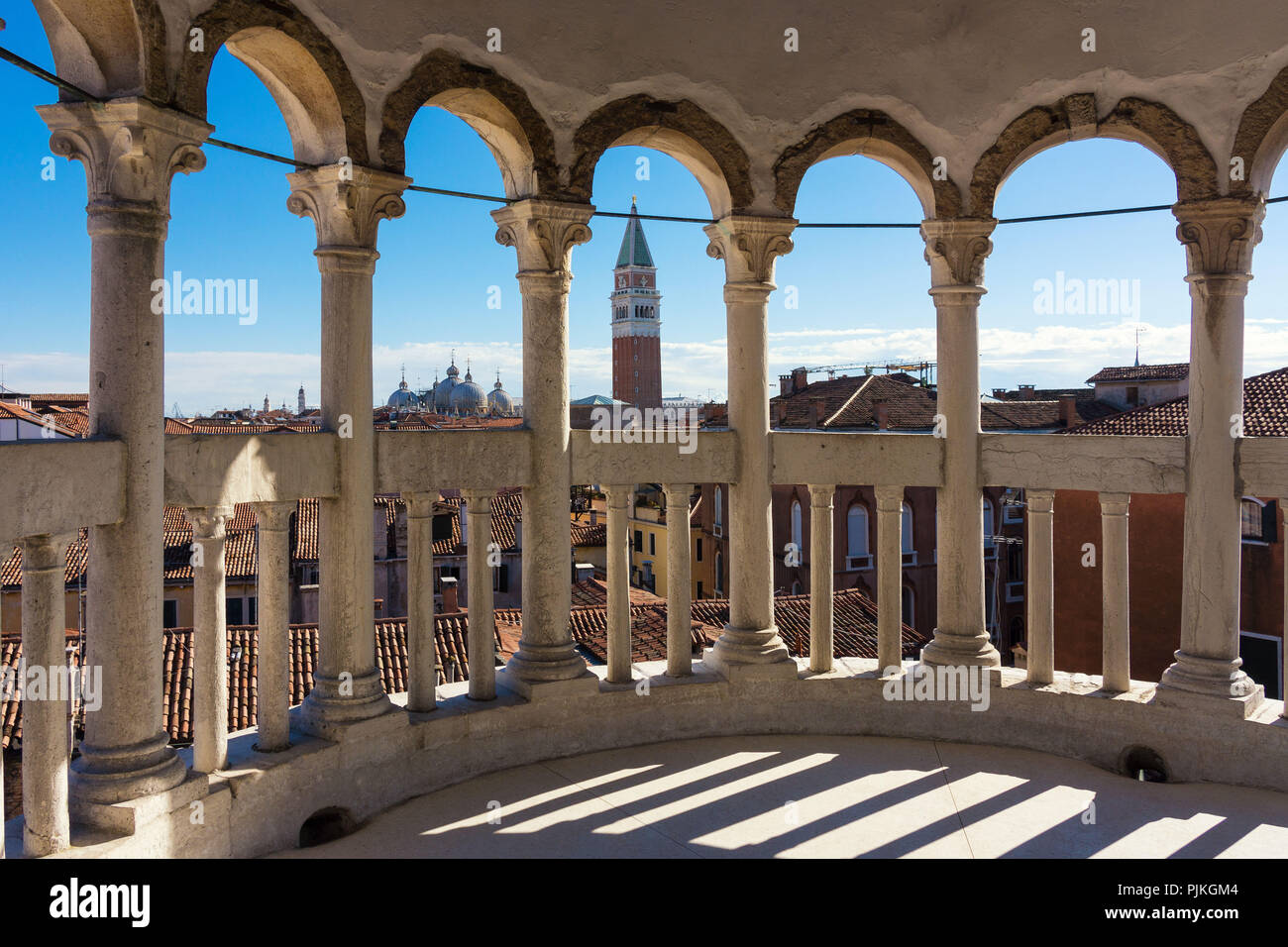 Venise, vue depuis le Palais Contarini del Bovolo vers la Place Saint Marc Banque D'Images