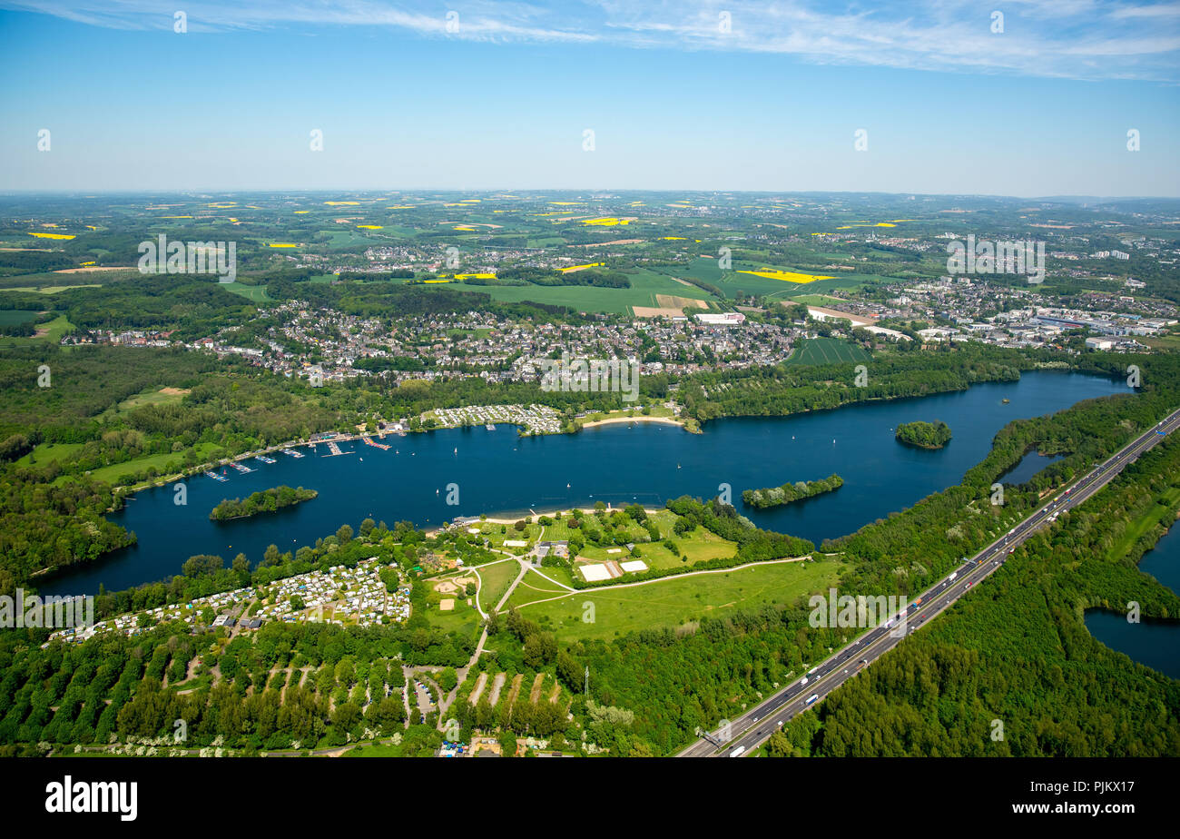 Sommaire Unterbacher See, Zweckverband Unterbacher Zone de loisirs, Dusseldorf, Bas-rhin, Rhénanie du Nord-Westphalie, Allemagne Banque D'Images