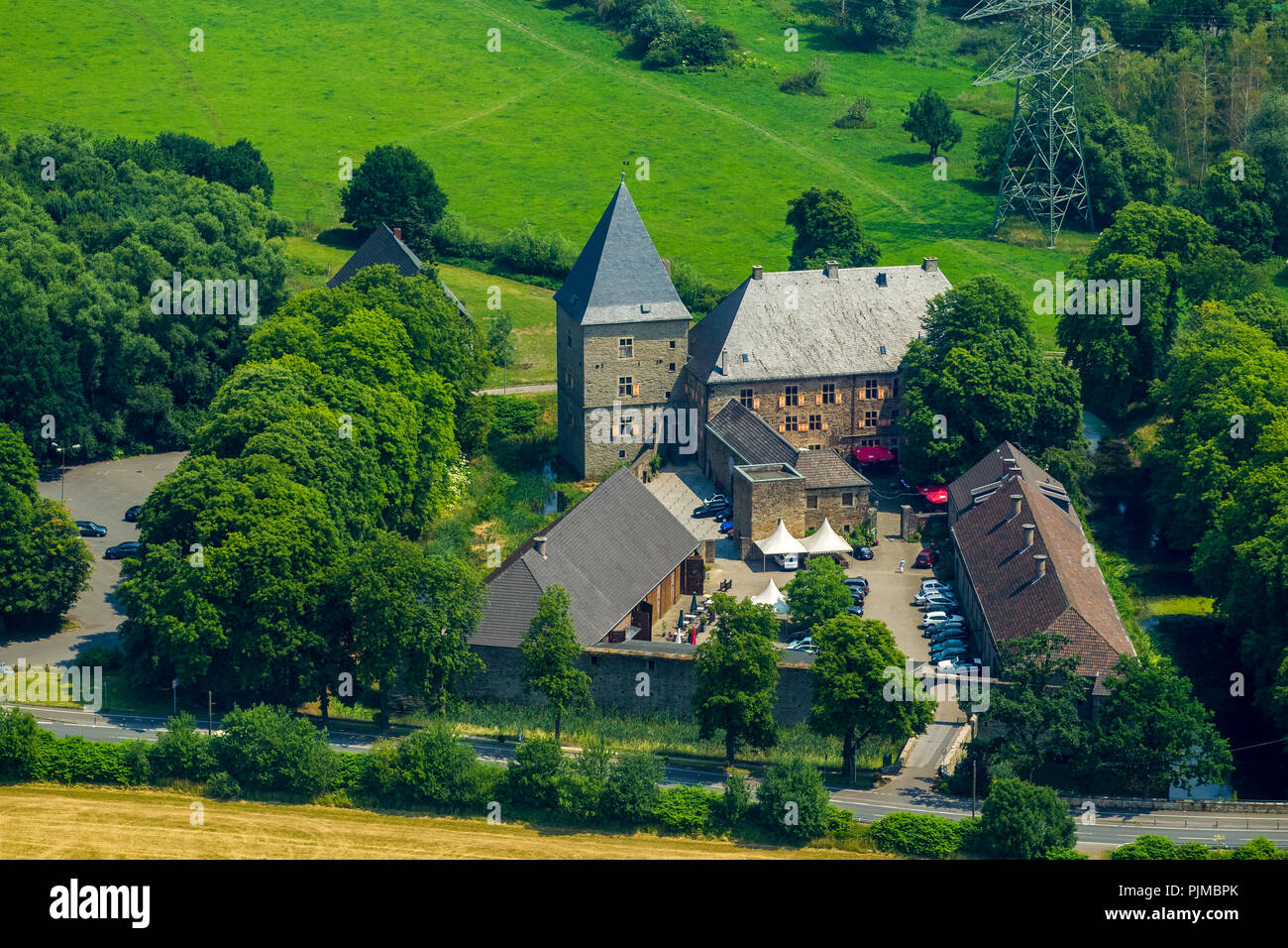 Kemnade maison château fort dans la Ruhr plaines sur la limite de la ville de Bochum, Hattingen, Ruhr, Rhénanie du Nord-Westphalie, Allemagne Banque D'Images