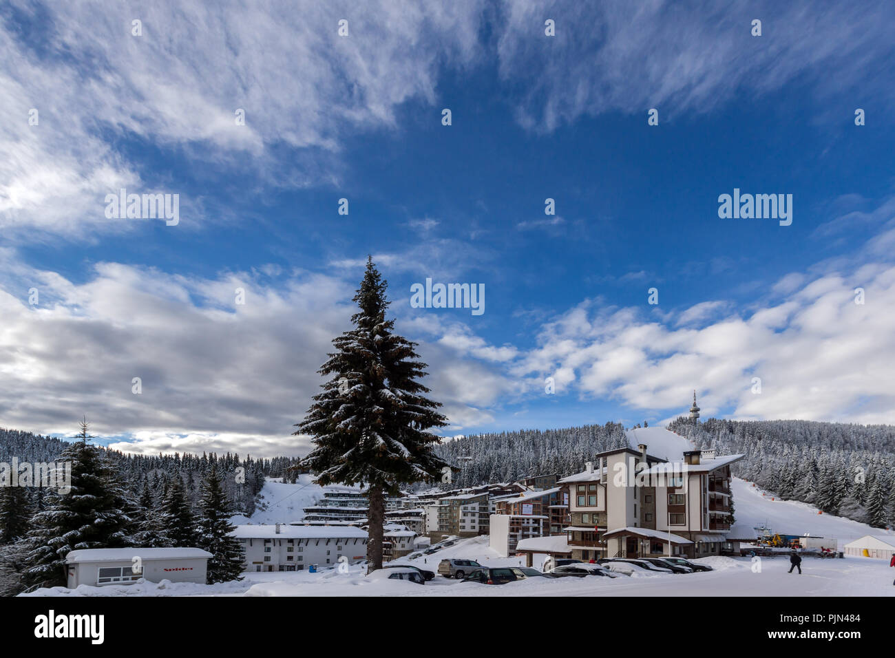 PAMPOROVO, BULGARIE - le 20 janvier 2013 : vue d'hiver station de ski de Pamporovo aux Rhodope, Région de Smolyan, Bulgarie Banque D'Images