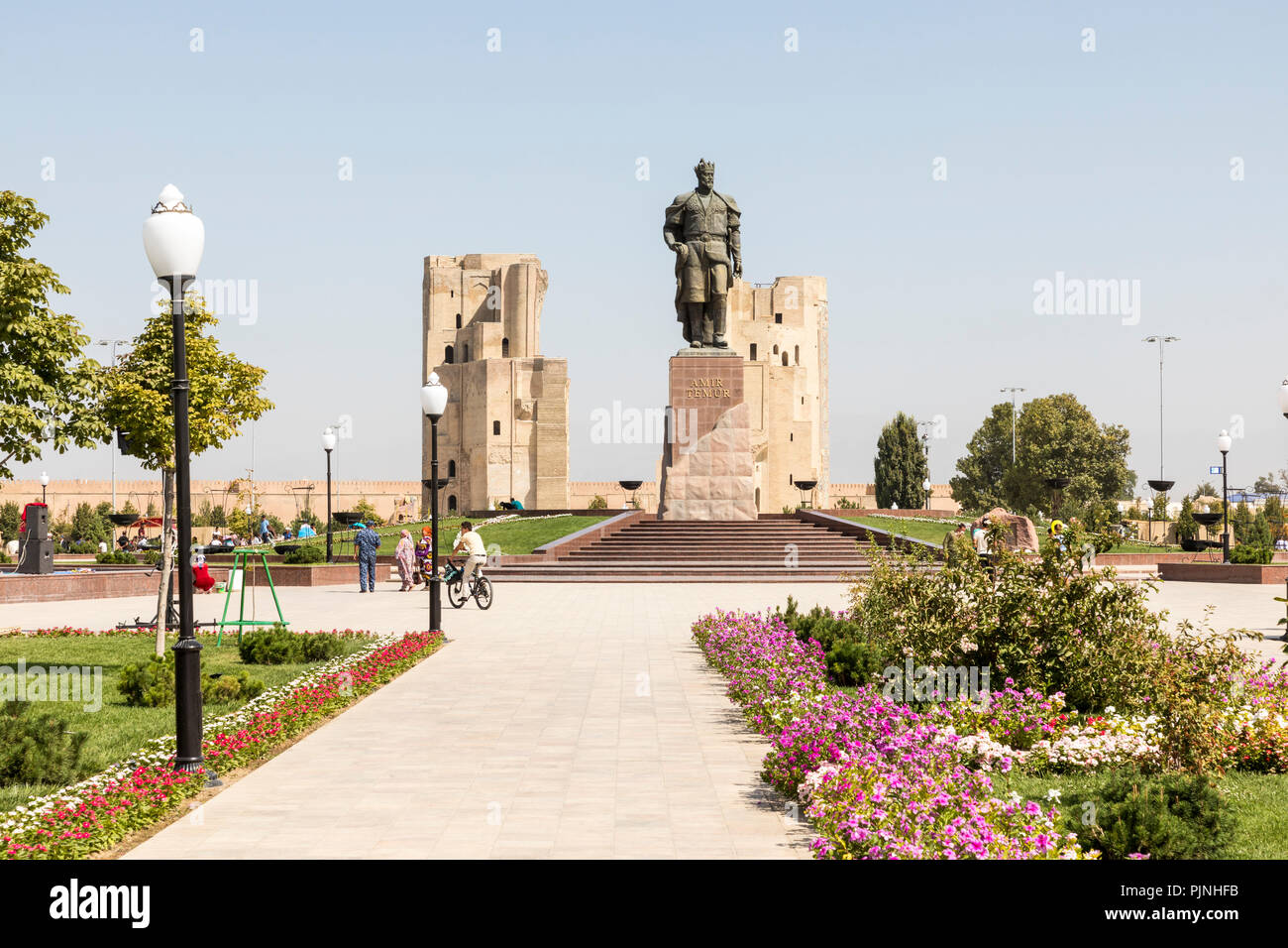 Le monument à l'Turco-Mongol conquérant Amir Temour dans Shahrisabz, Ouzbékistan. Banque D'Images