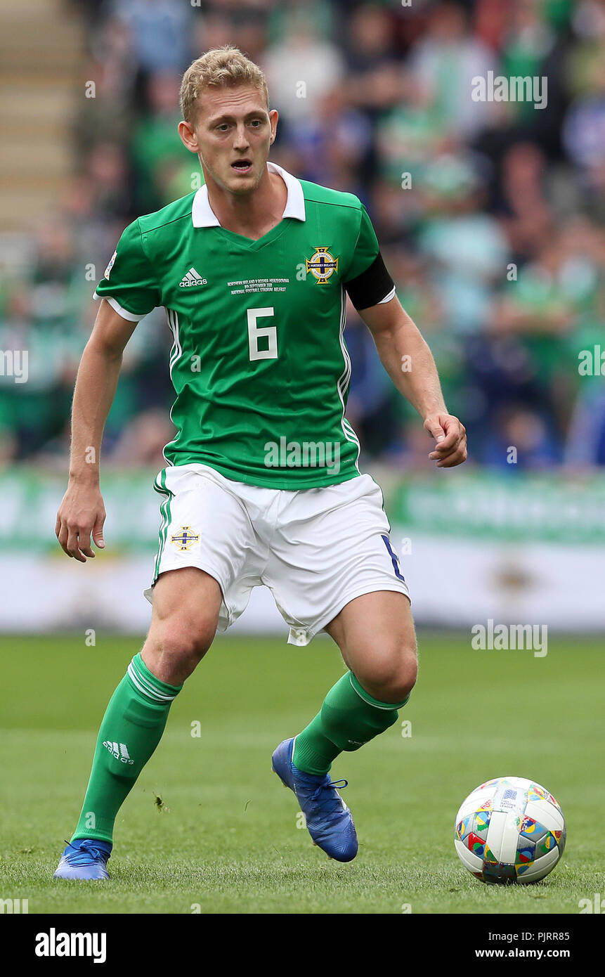 L'Irlande du Nord George Saville au cours de l'ONU, de l'UEFA Ligue Ligue B Groupe Trois match à Windsor Park, Belfast. ASSOCIATION DE PRESSE Photo. Photo date : Samedi 8 septembre 2018. Voir l'ACTIVITÉ DE SOCCER histoire n'Irlande. Crédit photo doit se lire : Brian Lawless/PA Wire. Banque D'Images