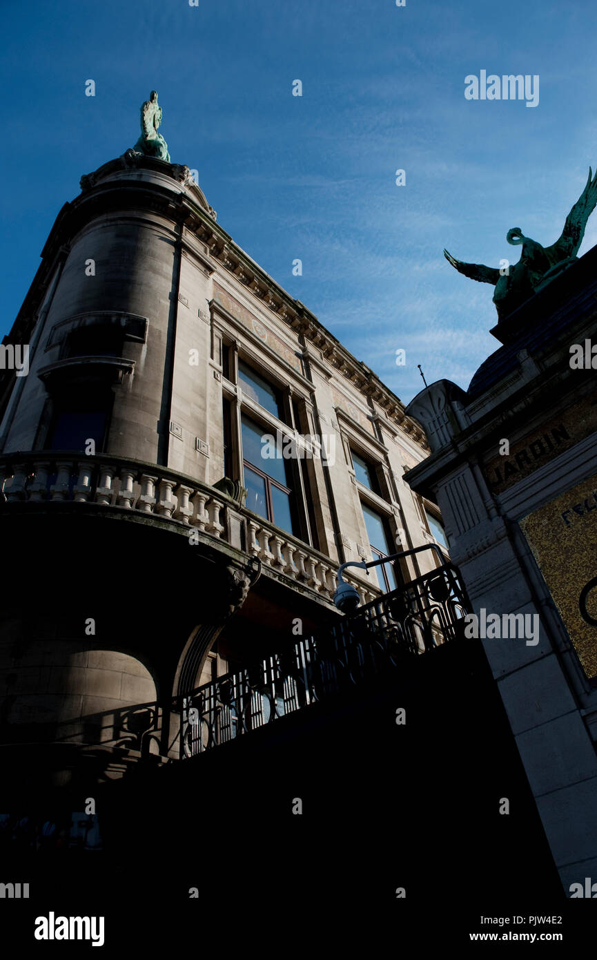 L'entrée historique de la Zoo d'Anvers sur la place Astrid (Belgique, 18/03/2009) Banque D'Images