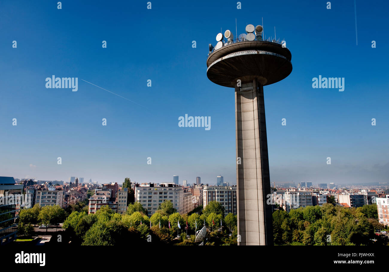 Vue panoramique sur Bruxelles et la VRT / RTBF tower à Schaerbeek (Belgique, 21/09/2010) Banque D'Images