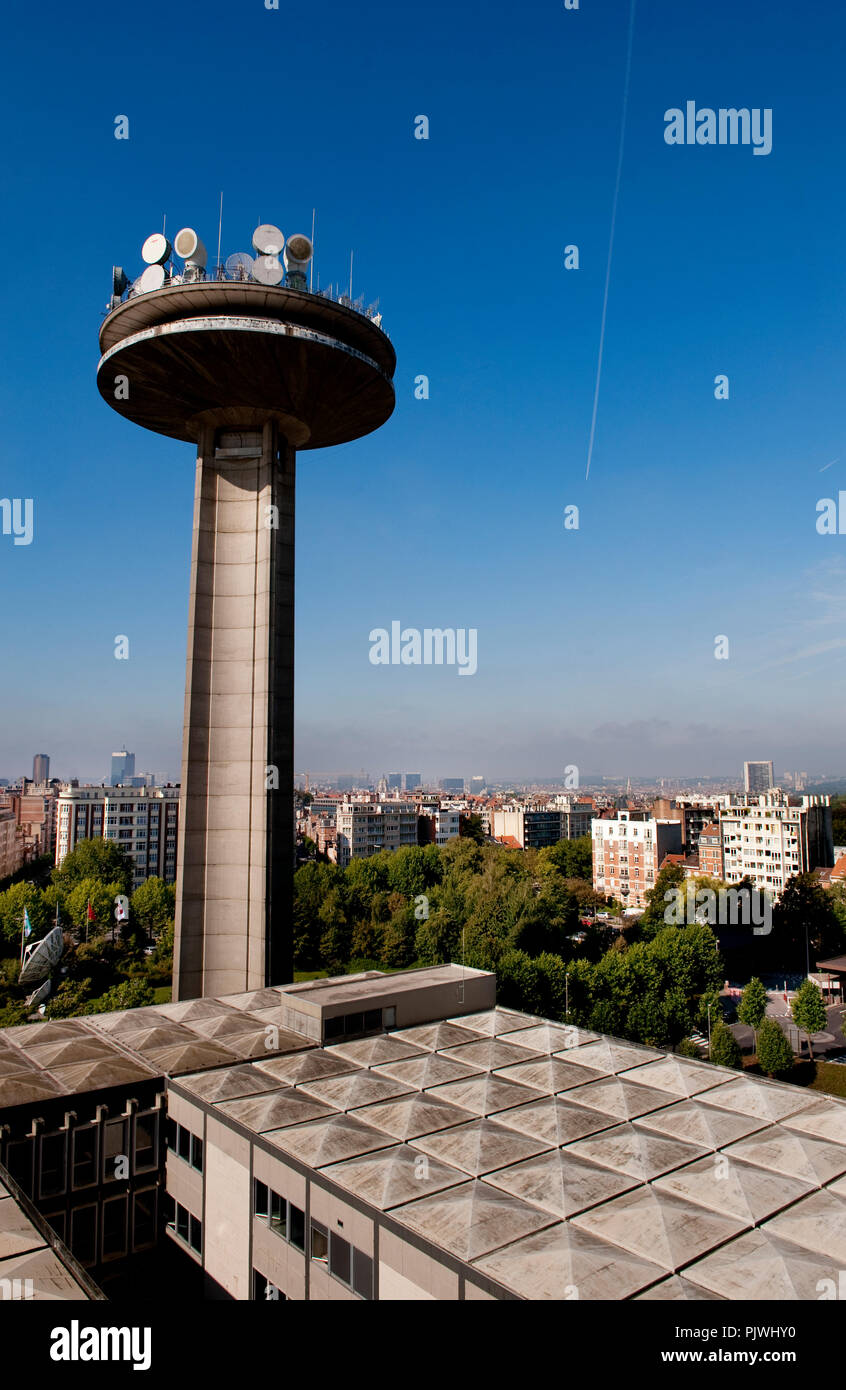 Vue panoramique sur Bruxelles et la VRT / RTBF tower à Schaerbeek (Belgique, 21/09/2010) Banque D'Images