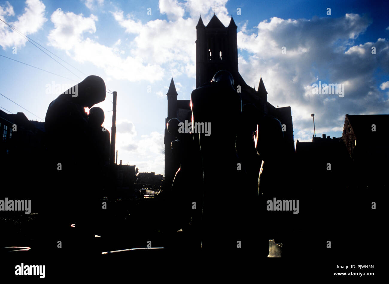 L'église St Nicolas sur la place Emile Braun à Gand (Belgique, 08/04/2006) Banque D'Images