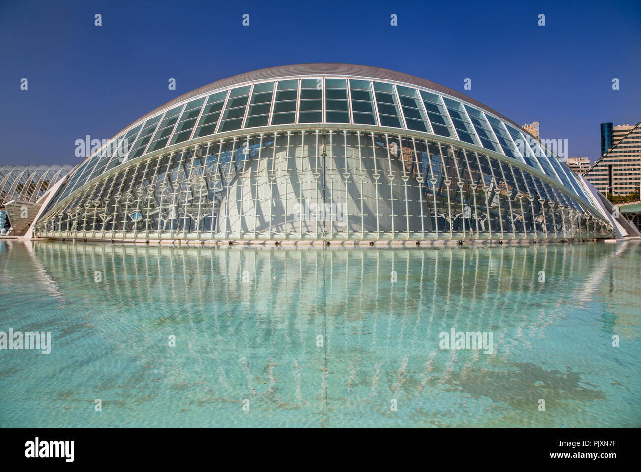 L'Hemisferic cinéma IMAX dans la Cité des Arts et des Sciences de Valence, Espagne Banque D'Images