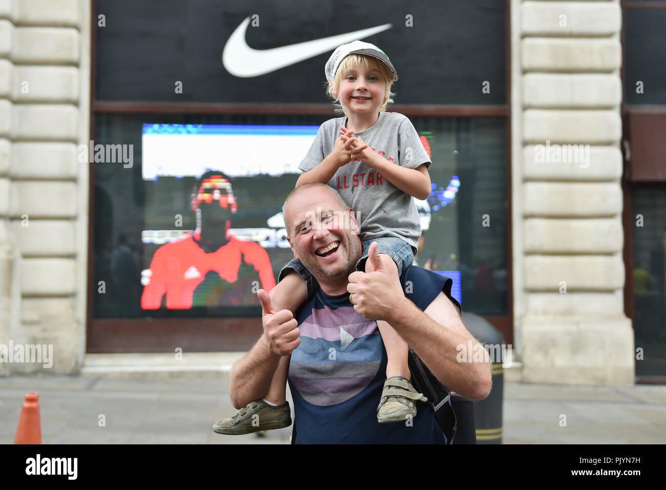 Londres, Royaume-Uni. 9 septembre 2018. Les spectateurs au cours de 2018 l'énergie OVO Tour of Britain - Étape 8 : la scène londonienne le Dimanche, Septembre 09, 2018, London England : Crédit : Taka Wu/Alamy Live News Banque D'Images