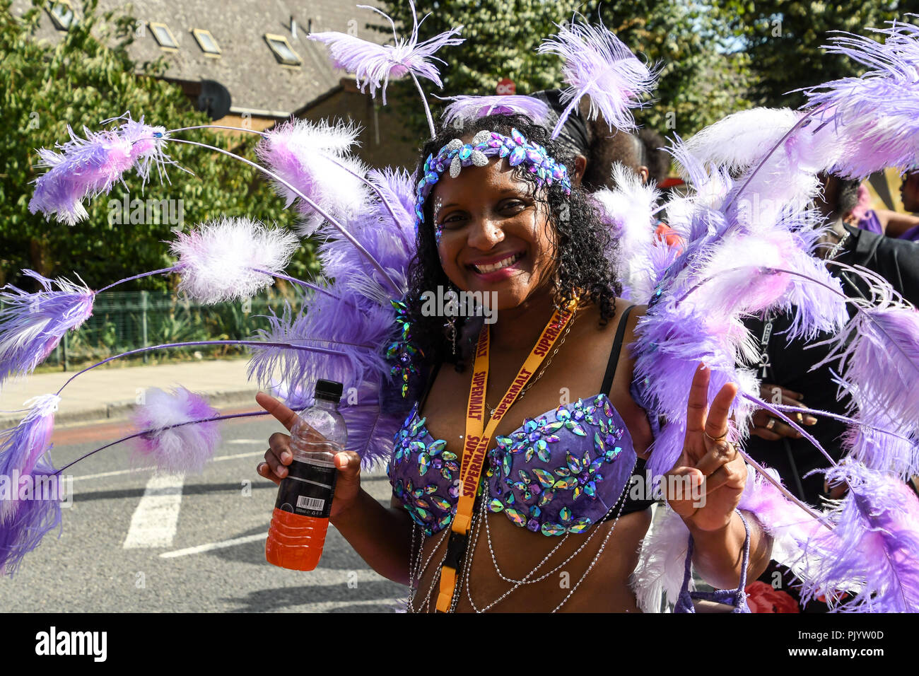 Londres, Royaume-Uni. 9 septembre 2018. Des centaines de regarder le défilé de la parade annuelle 2018 Carnaval de Hackney, le 9 septembre 2018, Londres, Royaume-Uni : Crédit photo Capital/Alamy Live News Banque D'Images