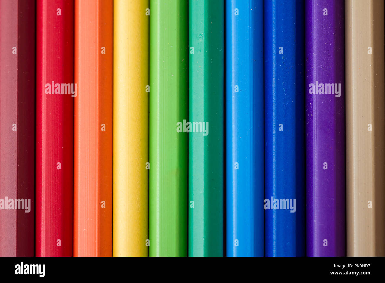 Bouquet de crayons de couleur à côté de l'autre que la texture et l'arrière-plan Banque D'Images