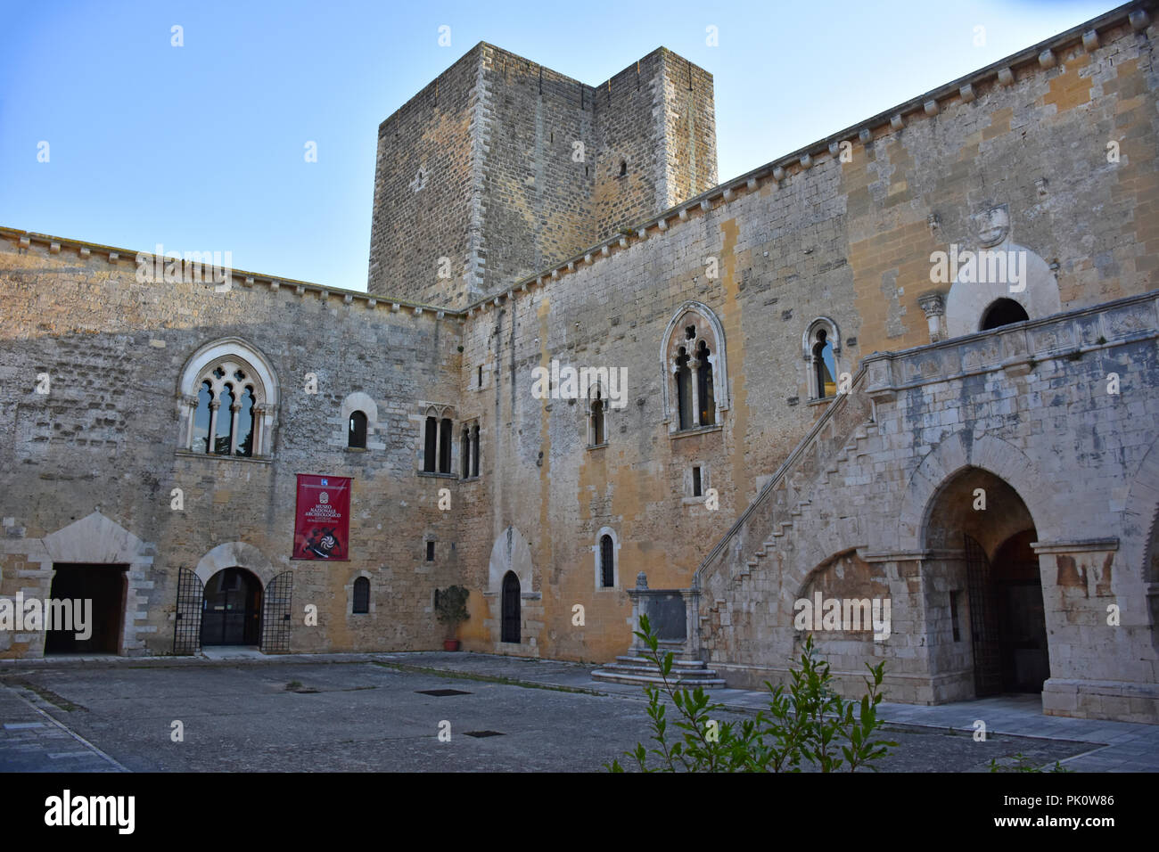 Italy puglia gioia del colle Banque de photographies et d'images à haute  résolution - Alamy