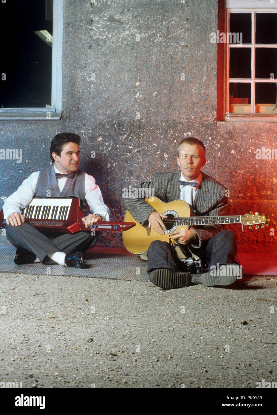 L'Assemblée générale (l-r) : Eric Radcliffe, Vince Clarke sur 03.01.1984 à München / Munich. Dans le monde d'utilisation | Banque D'Images