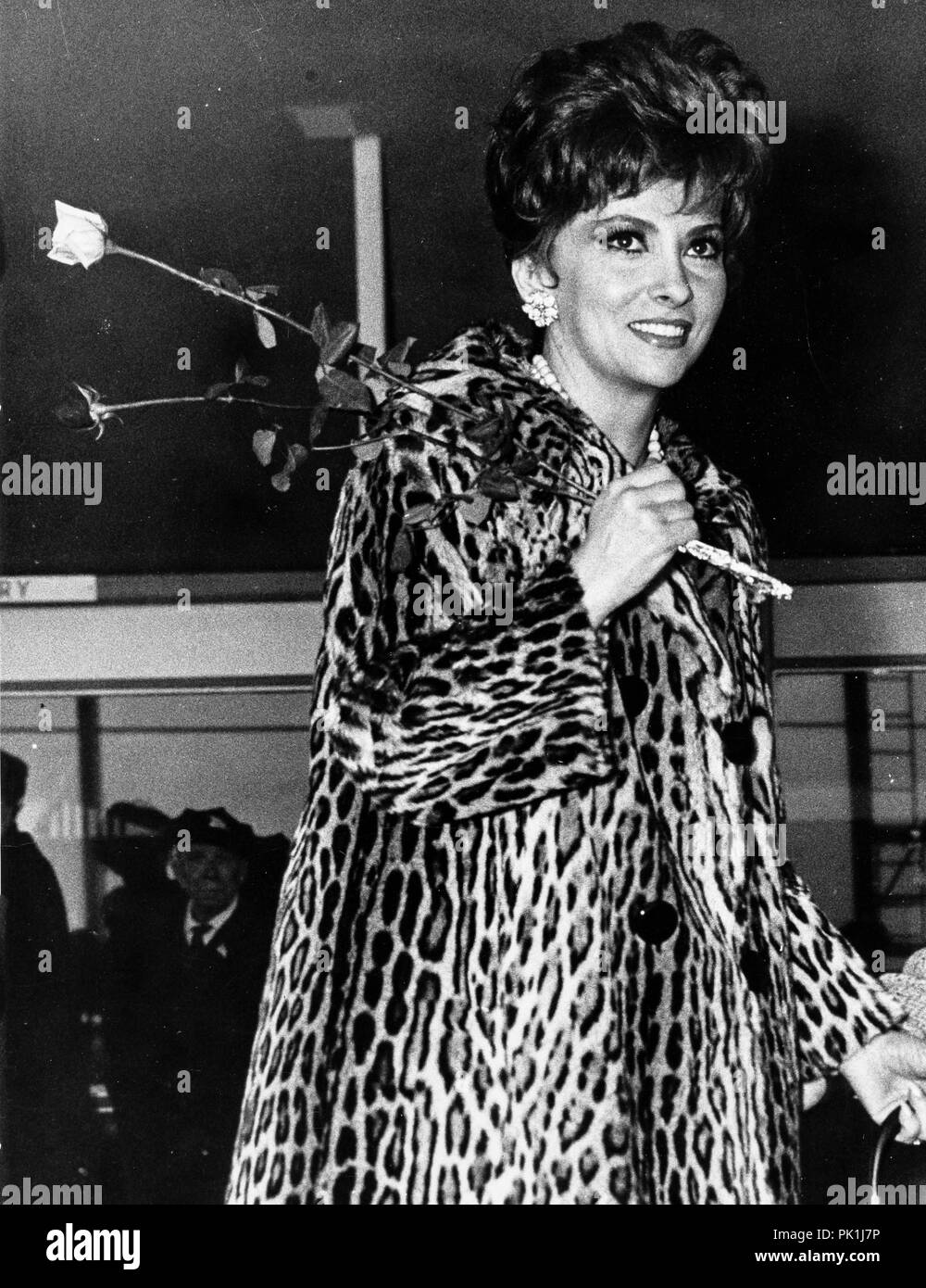 Gina rome Banque d'images noir et blanc - Alamy