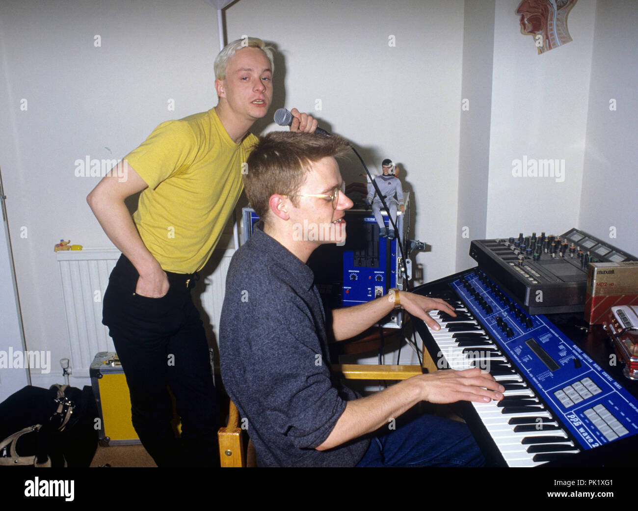 Bronski Beat ( John Foster, Larry Steinbachek) le 18.02.1986 à Londres. Dans le monde d'utilisation | Banque D'Images