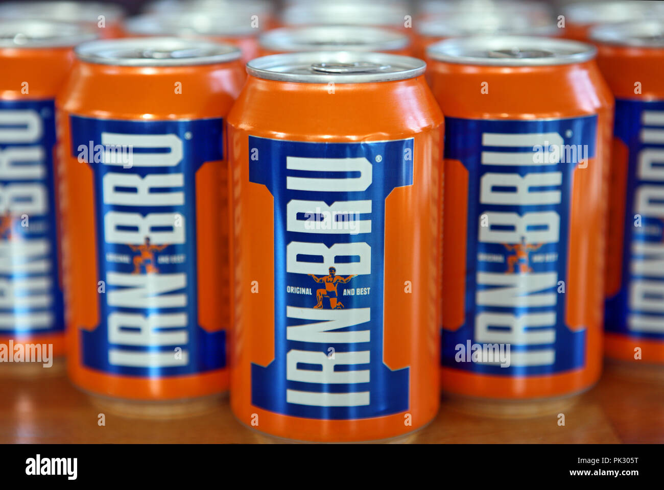 Boîtes de BARR's IRN Bru Banque D'Images