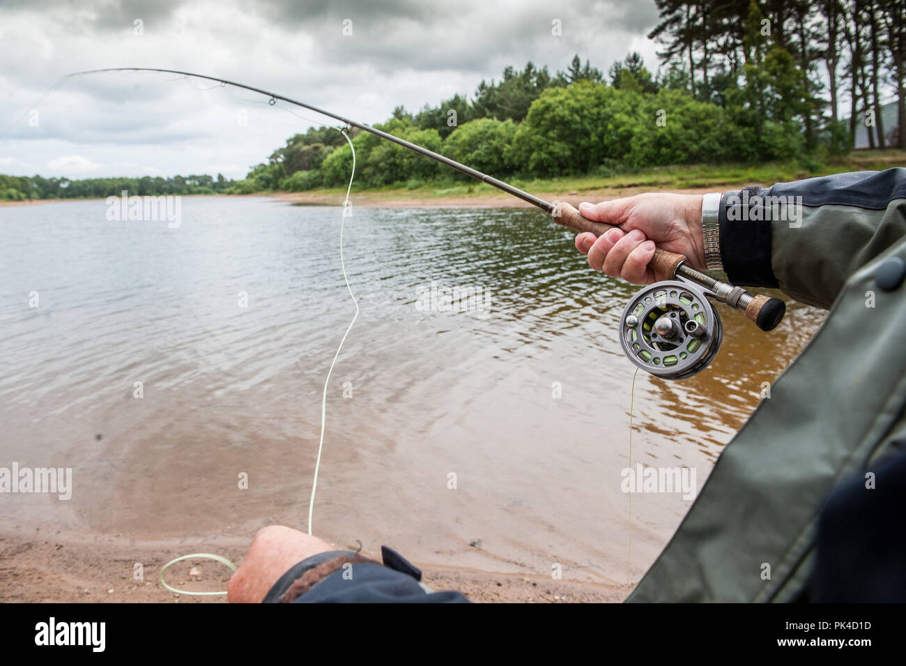 Harlaw Reservoir, Pentland Hills, Météo, été, niveaux d'eau, Pêche Banque D'Images