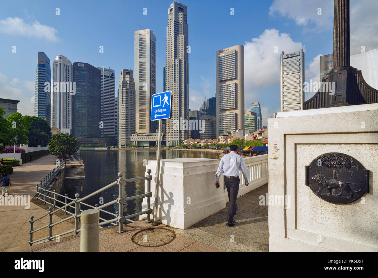 Singapour, un Raffles Place, Boat Quay et Eldin Bridge Banque D'Images