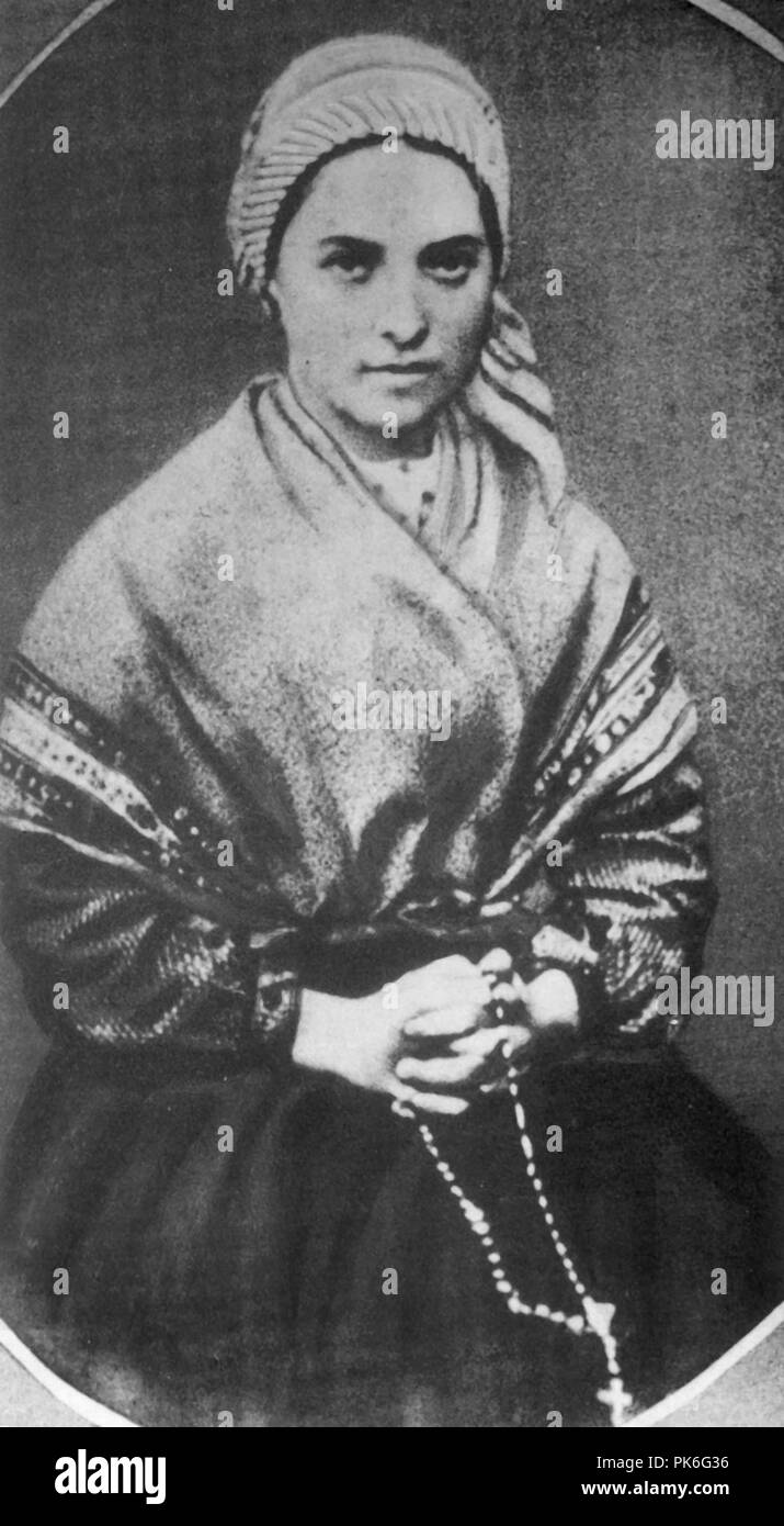 Bernadette Soubirous en 1861 3 photo Bernadou Photo Stock - Alamy