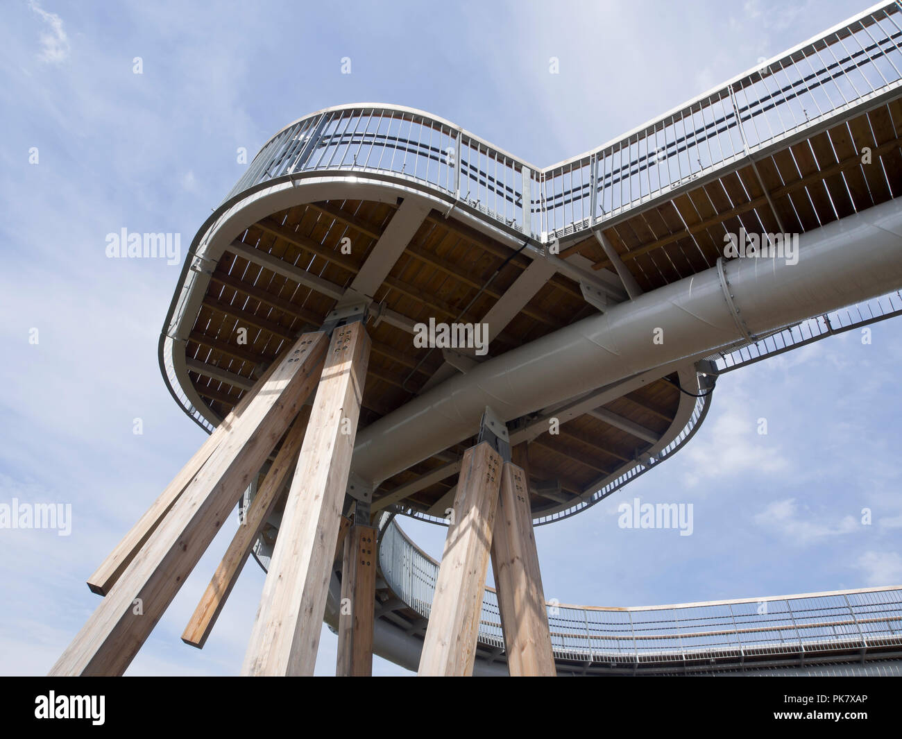 Stovnertårnet Stovner, la tour, une nouvelle vigie dans une banlieue à Oslo Norvège donne autre attraction pour le quartier résidentiel Banque D'Images