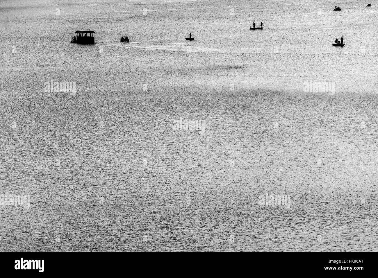 Le lac Edersee à marée basse, Hesse, Germany, Europe Banque D'Images