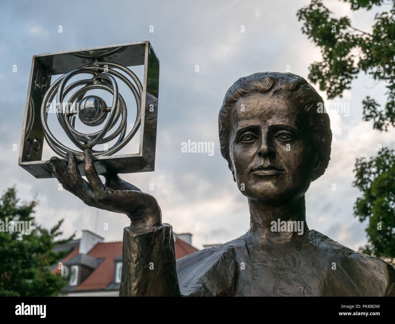 Monument à Maria Skłodowska Curie, nouvelle ville, Varsovie, Pologne Banque D'Images