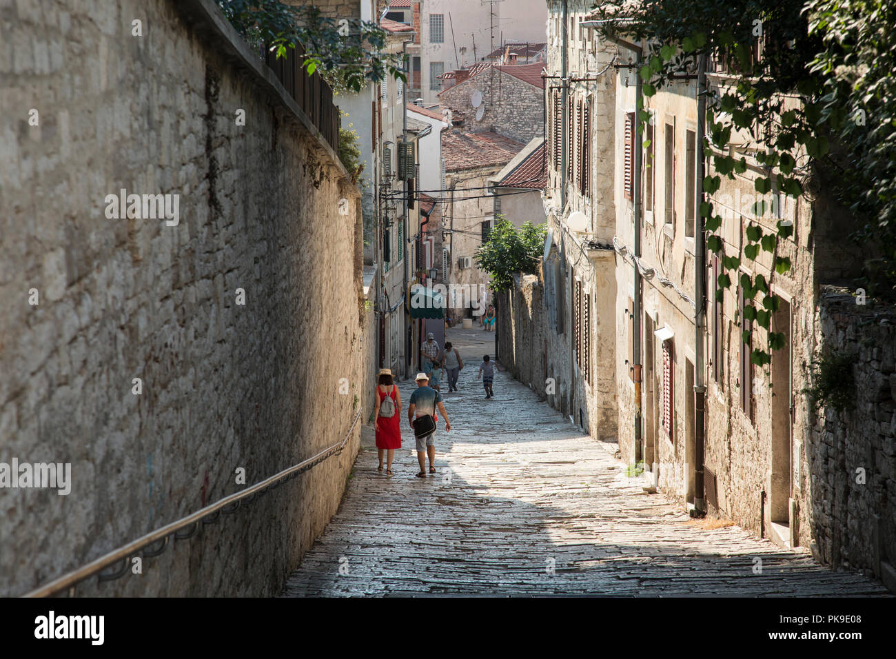 Pula, ville côtière dans la région de Croatie situé sur la péninsule d'Istrie, au nord de la côte Adriatique Croate, de l'Europe Banque D'Images