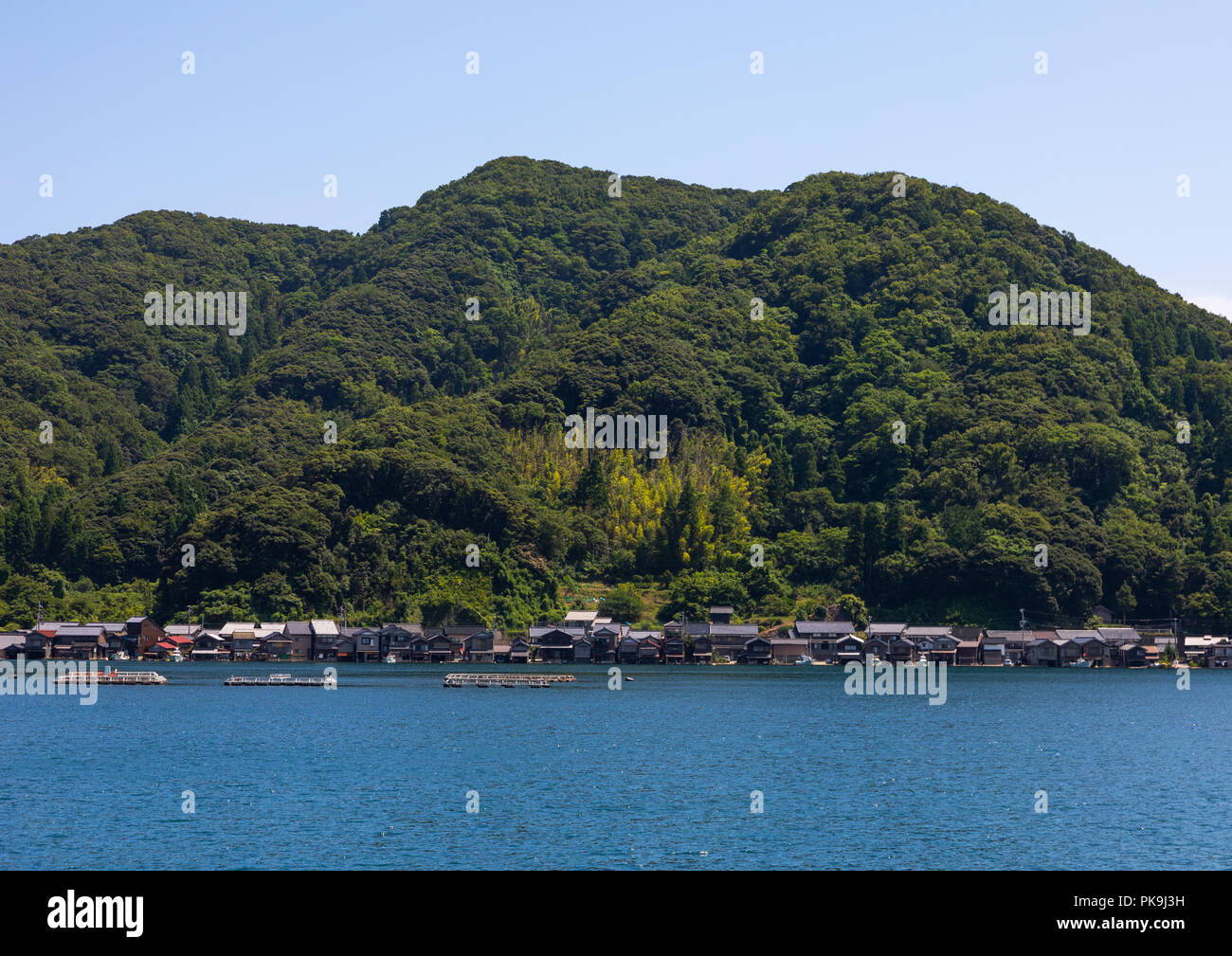 Maisons de pêcheurs Funaya, préfecture de Kyoto, Japon, l'iné Banque D'Images