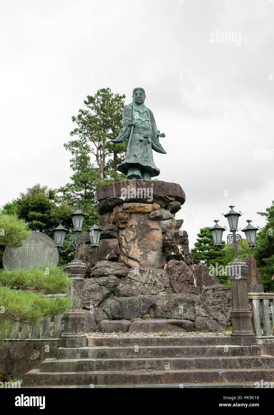 Statue de prince yamato takeru dans jardin Kenroku-en, préfecture d'Ishikawa, Kanazawa, Japon Banque D'Images