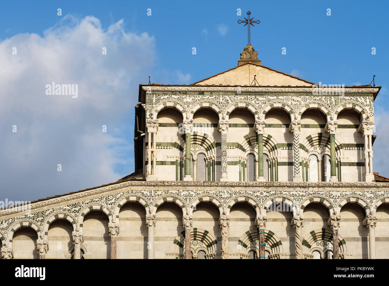 Cathédrale de San Martin dans la Piazza San Martino ; Lucca, Toscane, Italie Banque D'Images