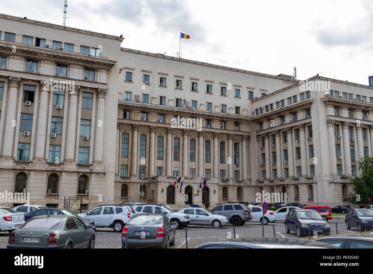 L'ancien bâtiment du Comité Central, Place de la révolution où Nicolae Ceaușescu a prononcé son dernier discours, le 21 décembre 1989 à Bucarest, Roumanie. Banque D'Images