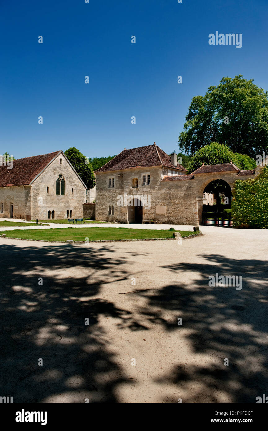 L'abbaye cistercienne de Fontenay à Marmagne, dans le département de Côte d'Or (France, 24/06/2010) Banque D'Images