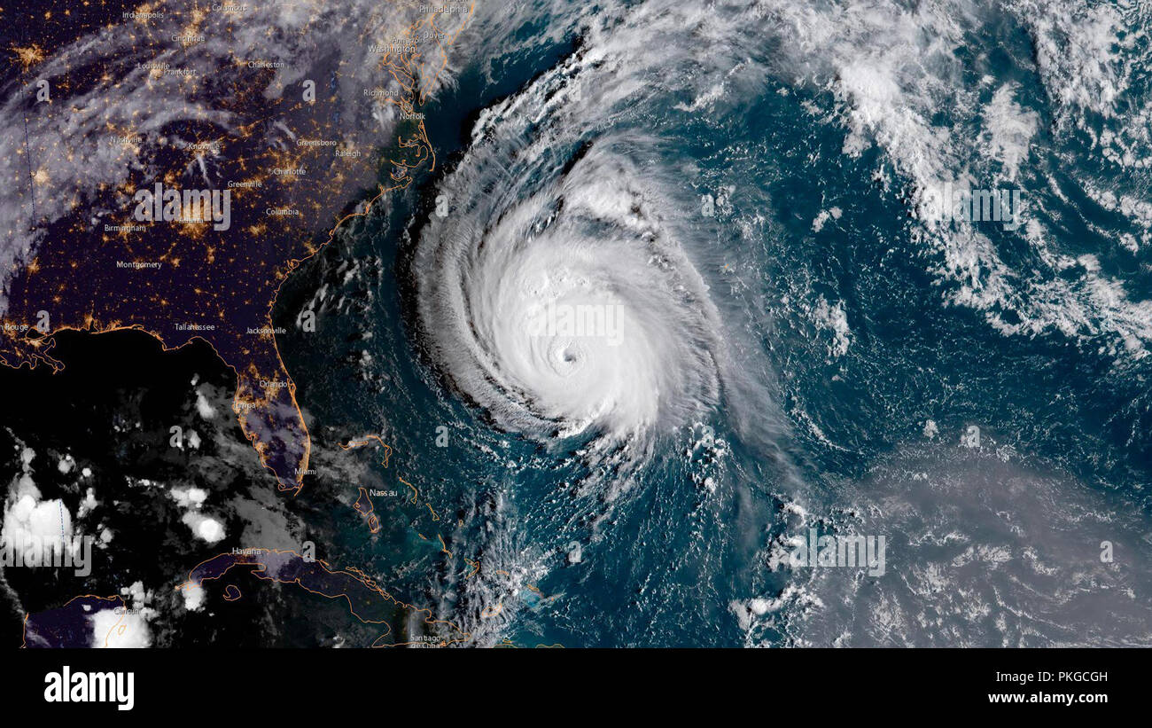 Vue - Vue depuis le satellite GOES-East de l'ouragan Florence la côte Est des États-Unis le 13 septembre 2018, dans l'orbite de la Terre. Credit : Planetpix/Alamy Live News Banque D'Images