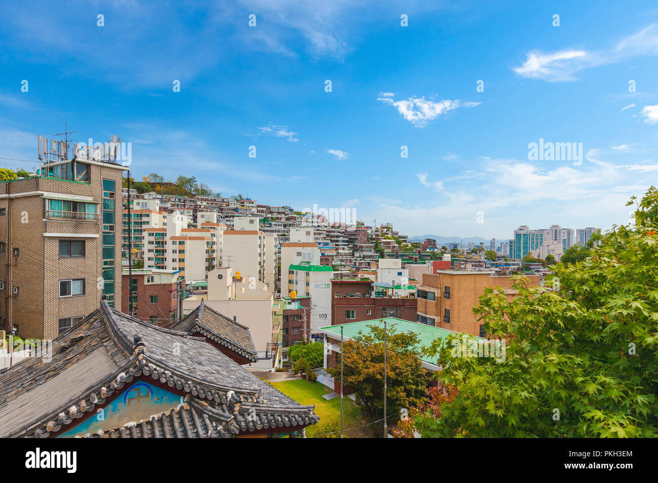 Séoul, Corée du Sud - le 28 septembre 2015 : Séoul vue panoramique vue paysage urbain paysage urbain de la ville de Séoul de sentier pédestre Naksan Mur Banque D'Images