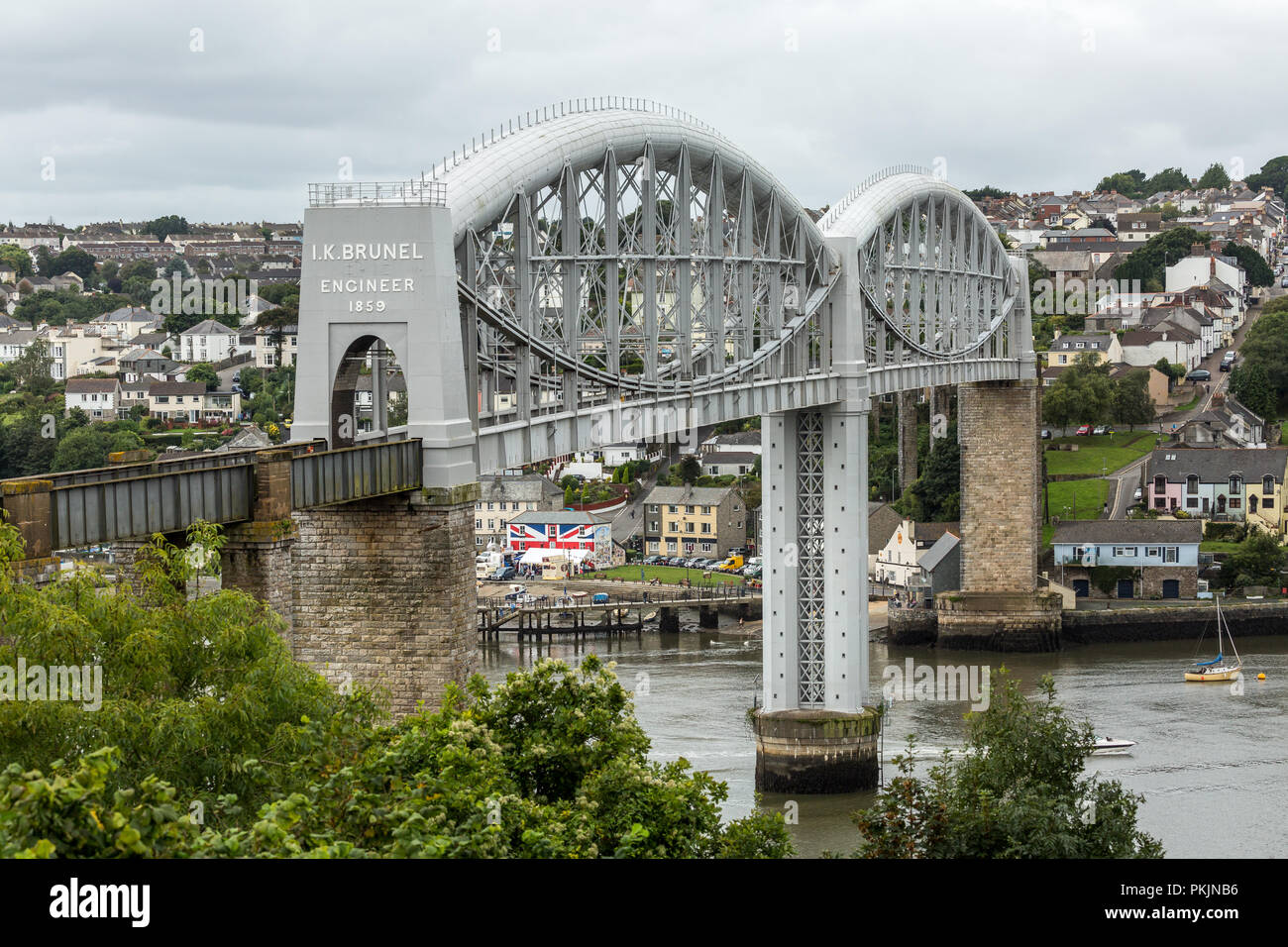 Brunel's Royal Albert Bridge sur la Rivière Tamar, Cornwall Banque D'Images