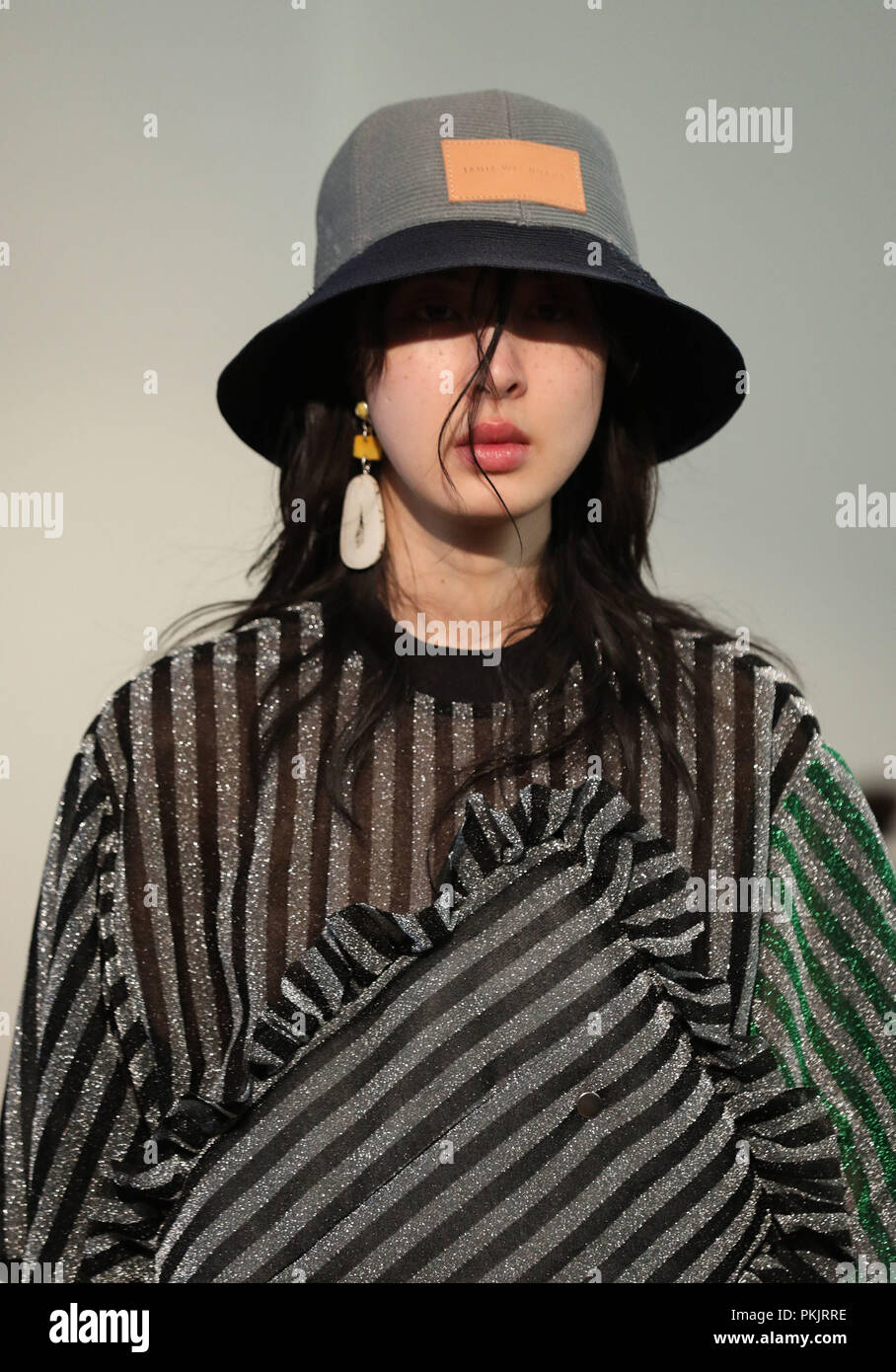 Modèles sur le podium lors de la Jamie Wei Huang Printemps/Été 2019 London Fashion Week show à Somerset House, Londres. PRESS ASSOCIATION. Photo date : vendredi 14 septembre 2018. Crédit photo doit se lire : Isabel Infantes/PA Wire Banque D'Images