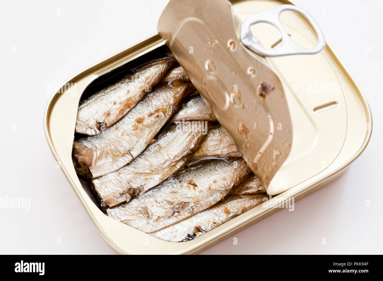 Peut de sardines marinées dans l'huile d'olive sardines (étain, les sardines peuvent) - USA Banque D'Images