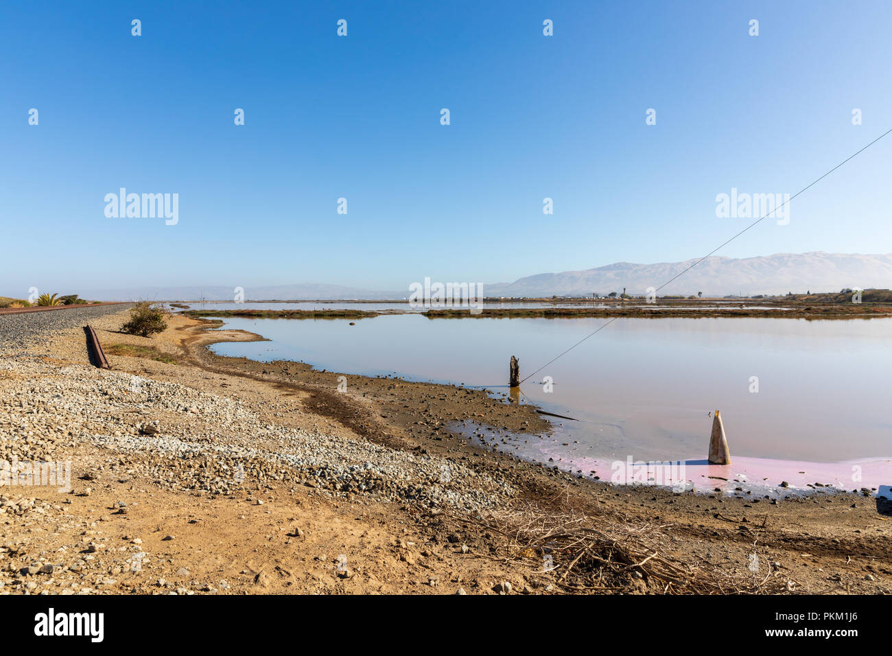 Vue vers les montagnes (PIC) de la Mission d'Elizabeth Street à Alviso, San José, Californie, États-Unis Banque D'Images