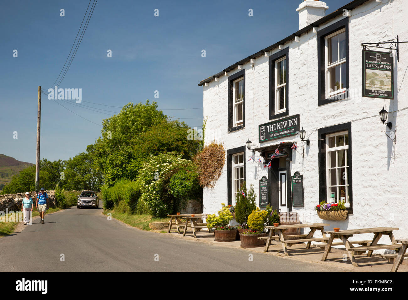 UK, Yorkshire, Wharfedale, Appletreewick, Main Street, New Inn Banque D'Images