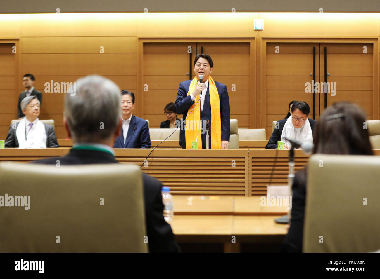 Tokyo, Japon. 14Th Sep 2018. Yoshimasa Hayashi, ministre japonais de l'éducation, de la Culture, des Sports, des sciences et de la technologie, parle au séminaire entre la délégation de l'échange culturel tibétain et législateurs japonais à Tokyo, Japon, le 14 septembre 2018. Un échange culturel tibétain délégation dépêchée par le Conseil d'État chinois de l'information a informé les législateurs japonais, presse et des groupes religieux sur les derniers développement de la Chine dans la région autonome du Tibet. Crédit : Du Xiaoyi/Xinhua/Alamy Live News Banque D'Images