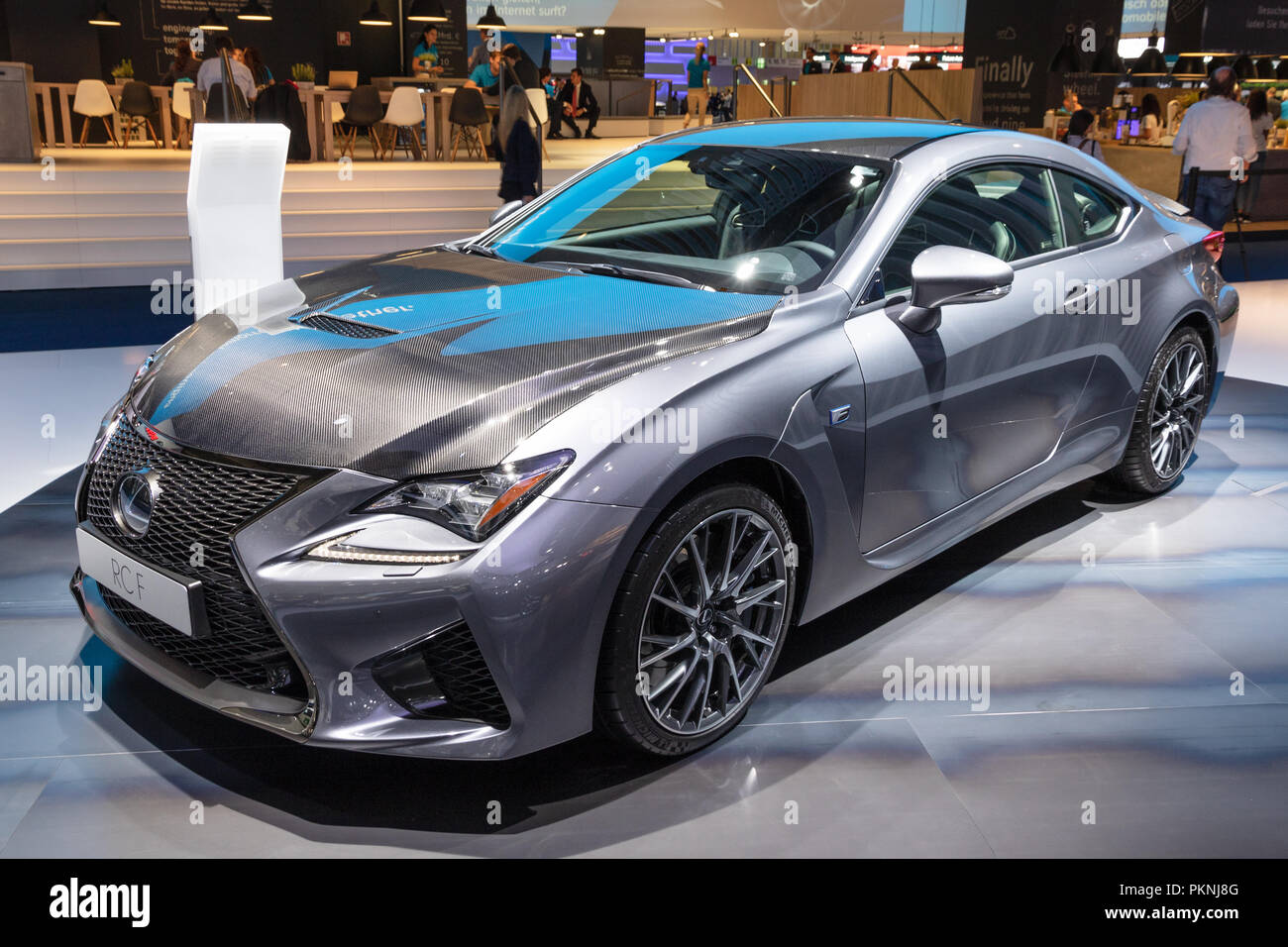 Francfort, Allemagne - Sep 13, 2013 : Lexus RC F sportcoupe location de vedette à l'IAA Frankfurt Motor Show. Banque D'Images