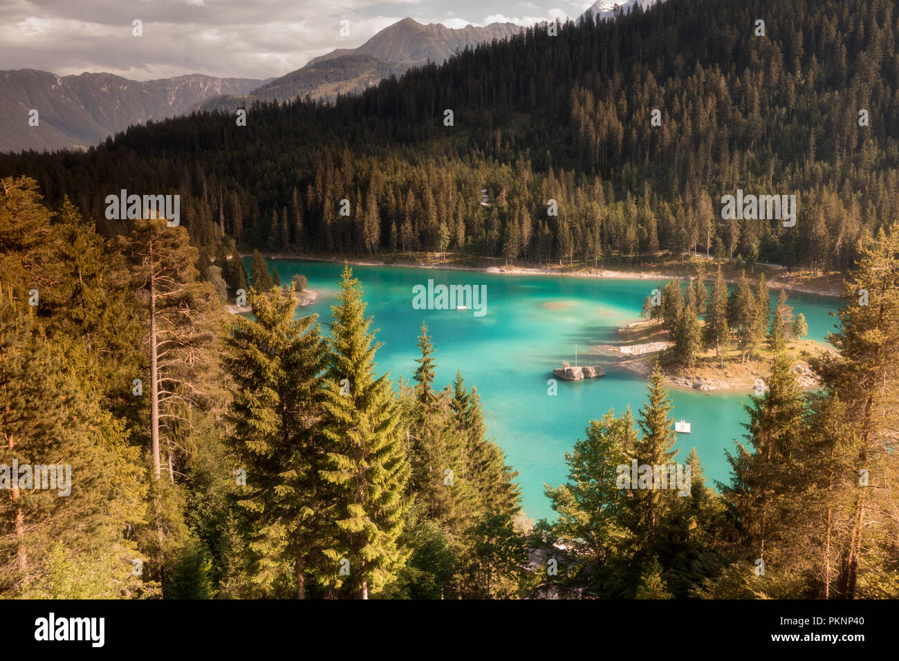 Lac Caumasee Flims Cauma Suisse Green Blue Lake Banque D'Images