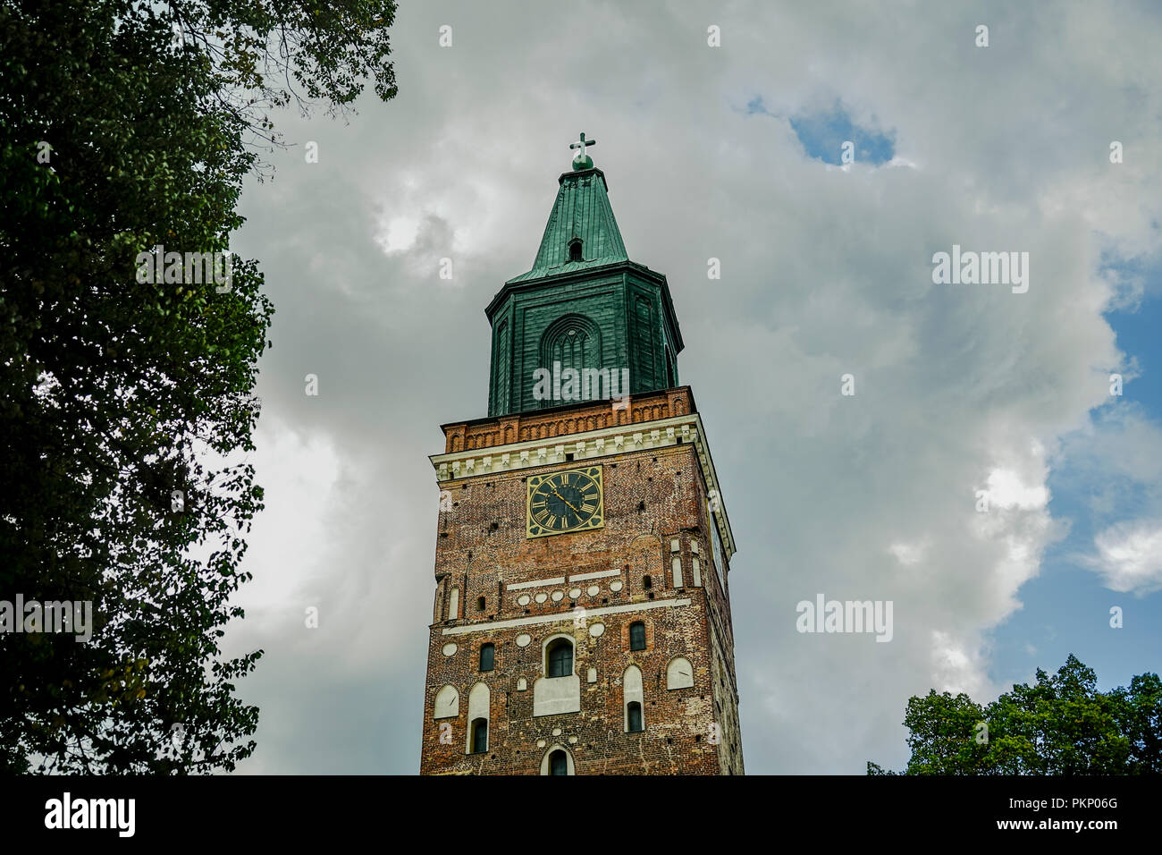 Cathédrale de Turku avec ciel couvert à Turku, Finlande. Banque D'Images